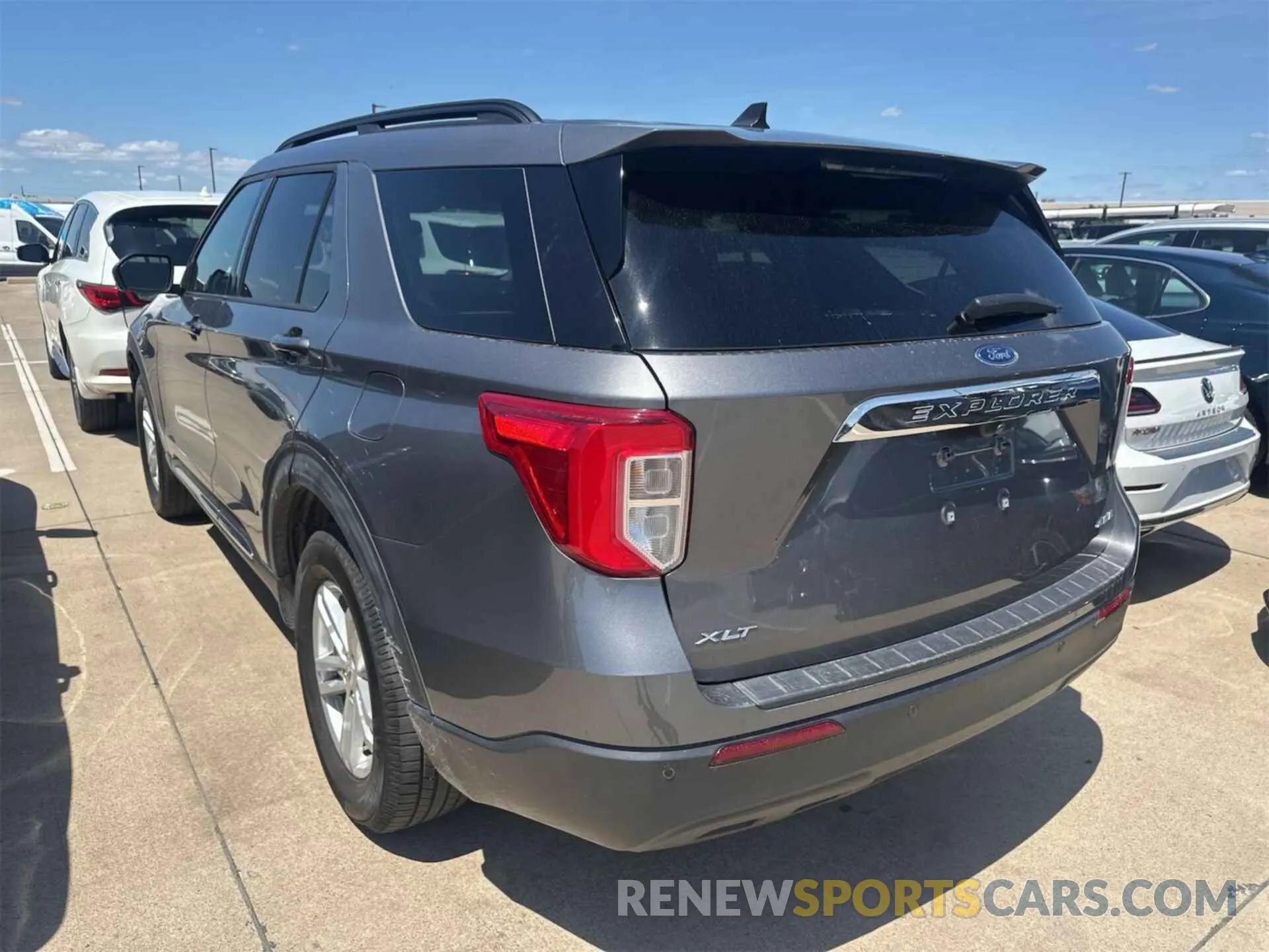 8 Photograph of a damaged car 1FMSK8DH9MGA96768 FORD EXPLORER 2021