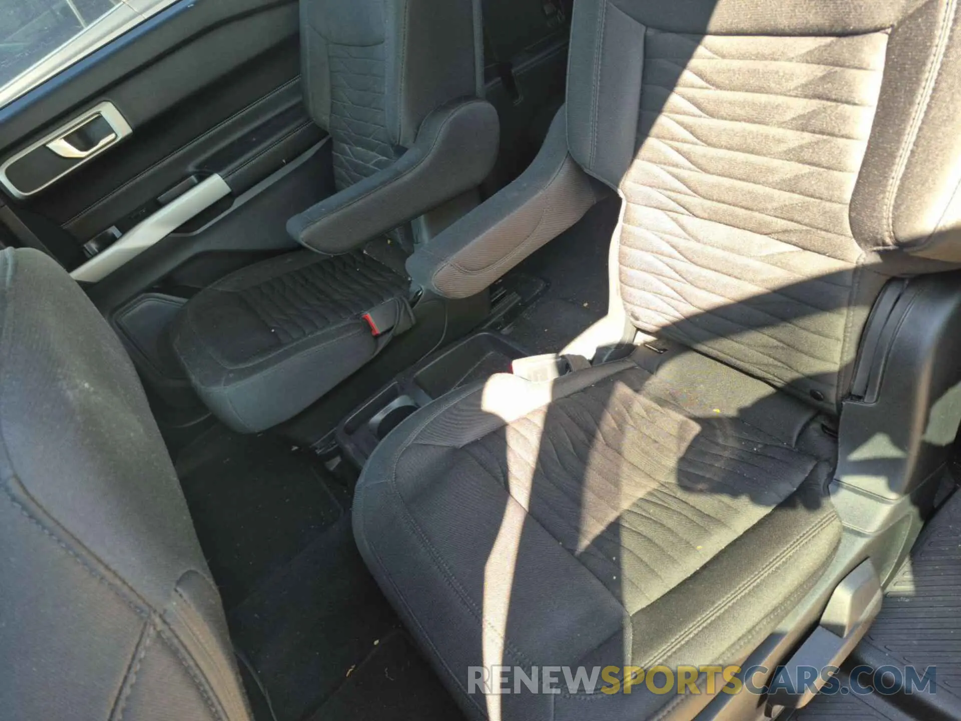 13 Фотография поврежденного автомобиля 1FMSK8DH9MGB05467 FORD EXPLORER 2021