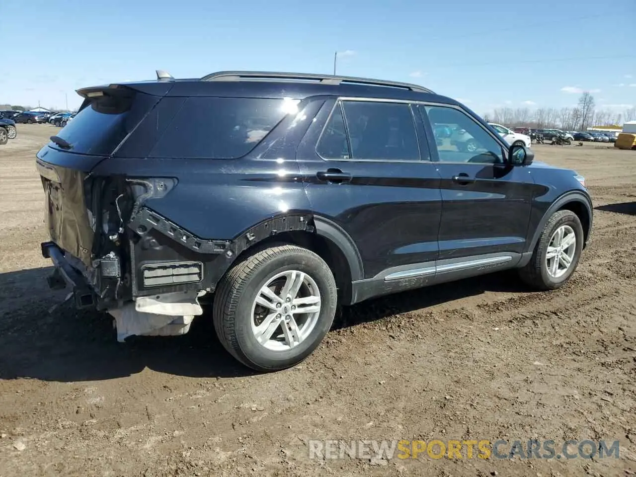 3 Фотография поврежденного автомобиля 1FMSK8DH9MGB15061 FORD EXPLORER 2021