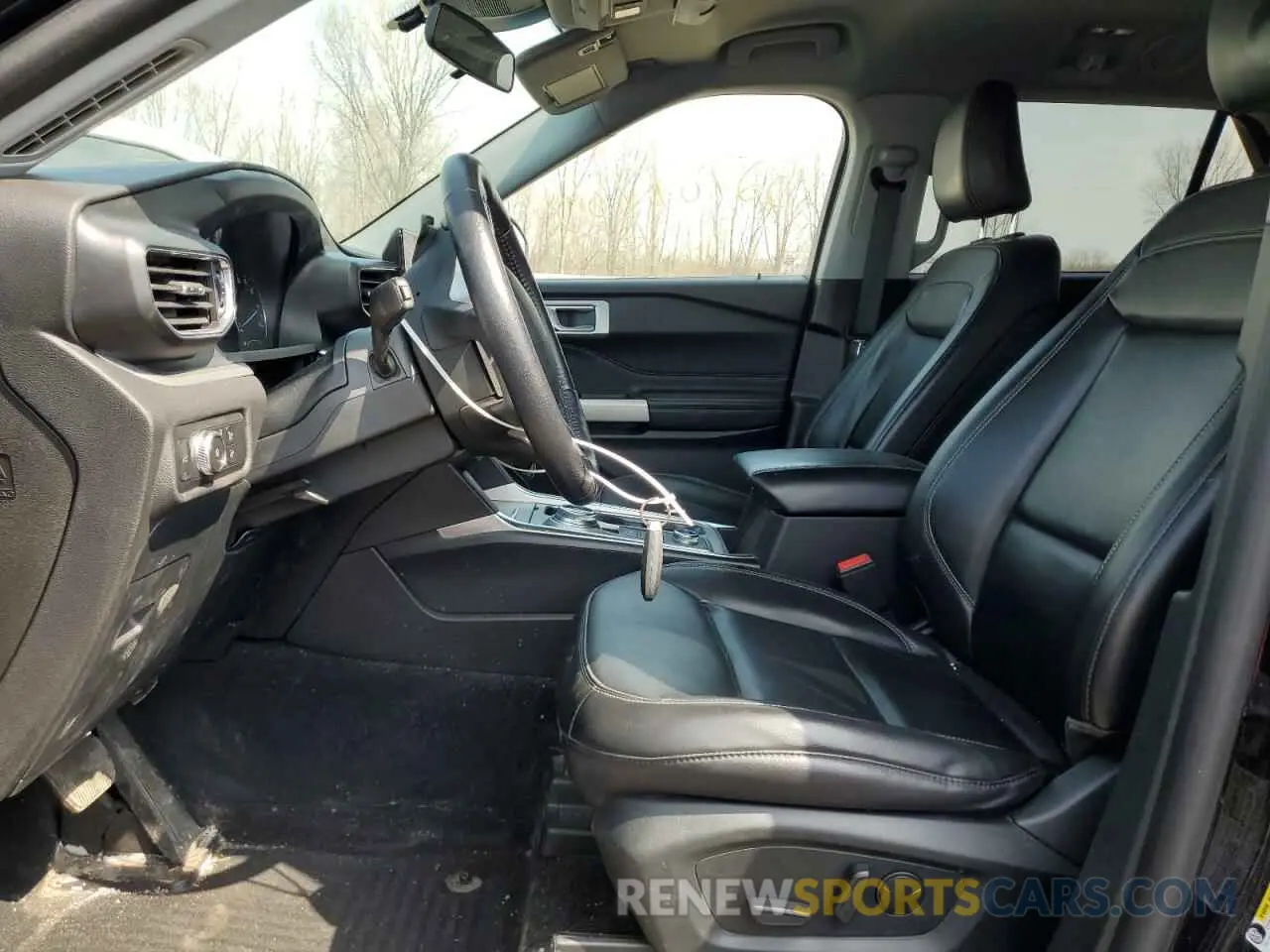 7 Фотография поврежденного автомобиля 1FMSK8DH9MGB15061 FORD EXPLORER 2021