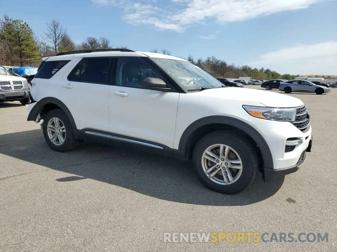 4 Фотография поврежденного автомобиля 1FMSK8DH9MGB38520 FORD EXPLORER 2021