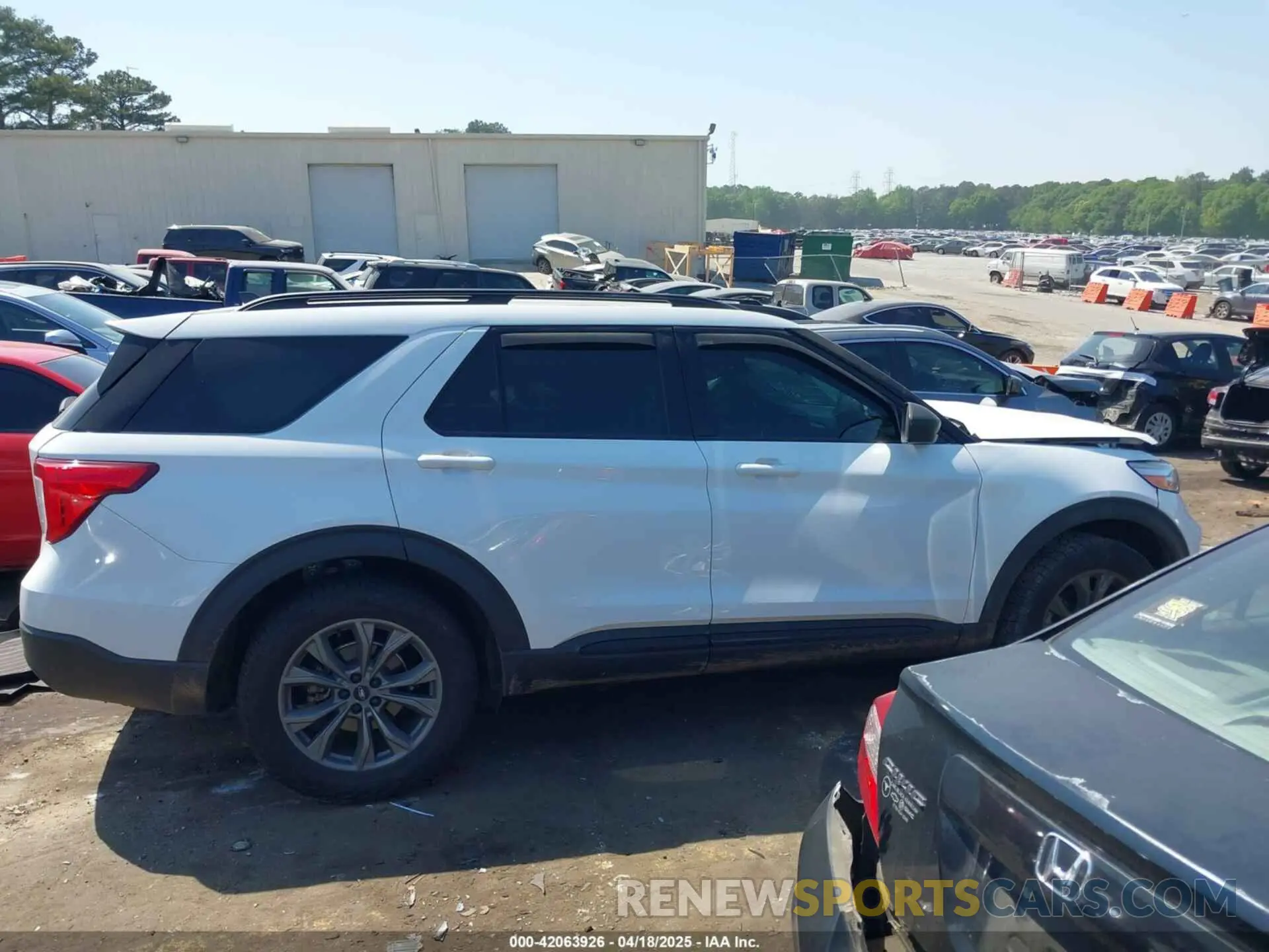 13 Фотография поврежденного автомобиля 1FMSK8DH9MGB75390 FORD EXPLORER 2021