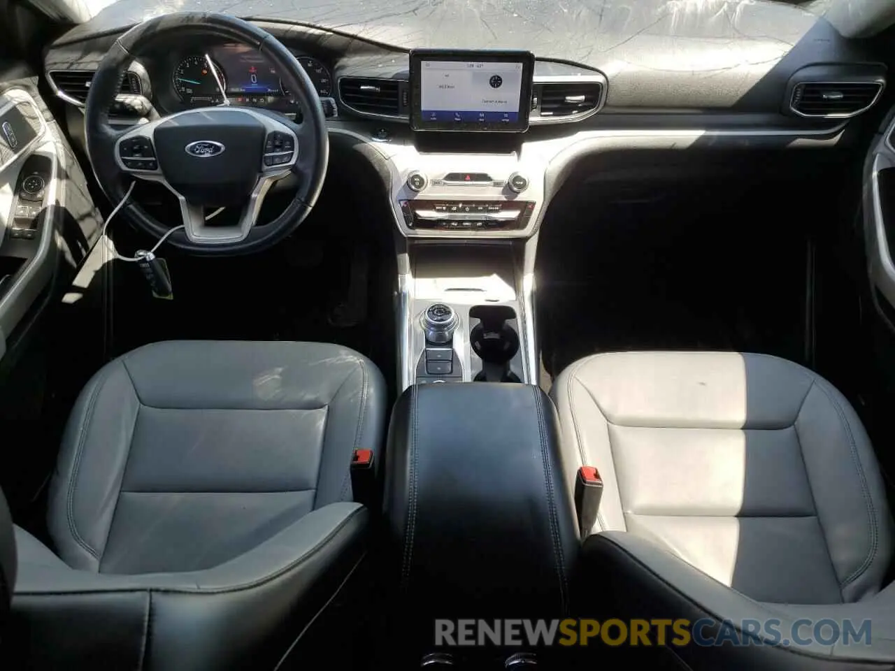 8 Фотография поврежденного автомобиля 1FMSK8DH9MGB94747 FORD EXPLORER 2021