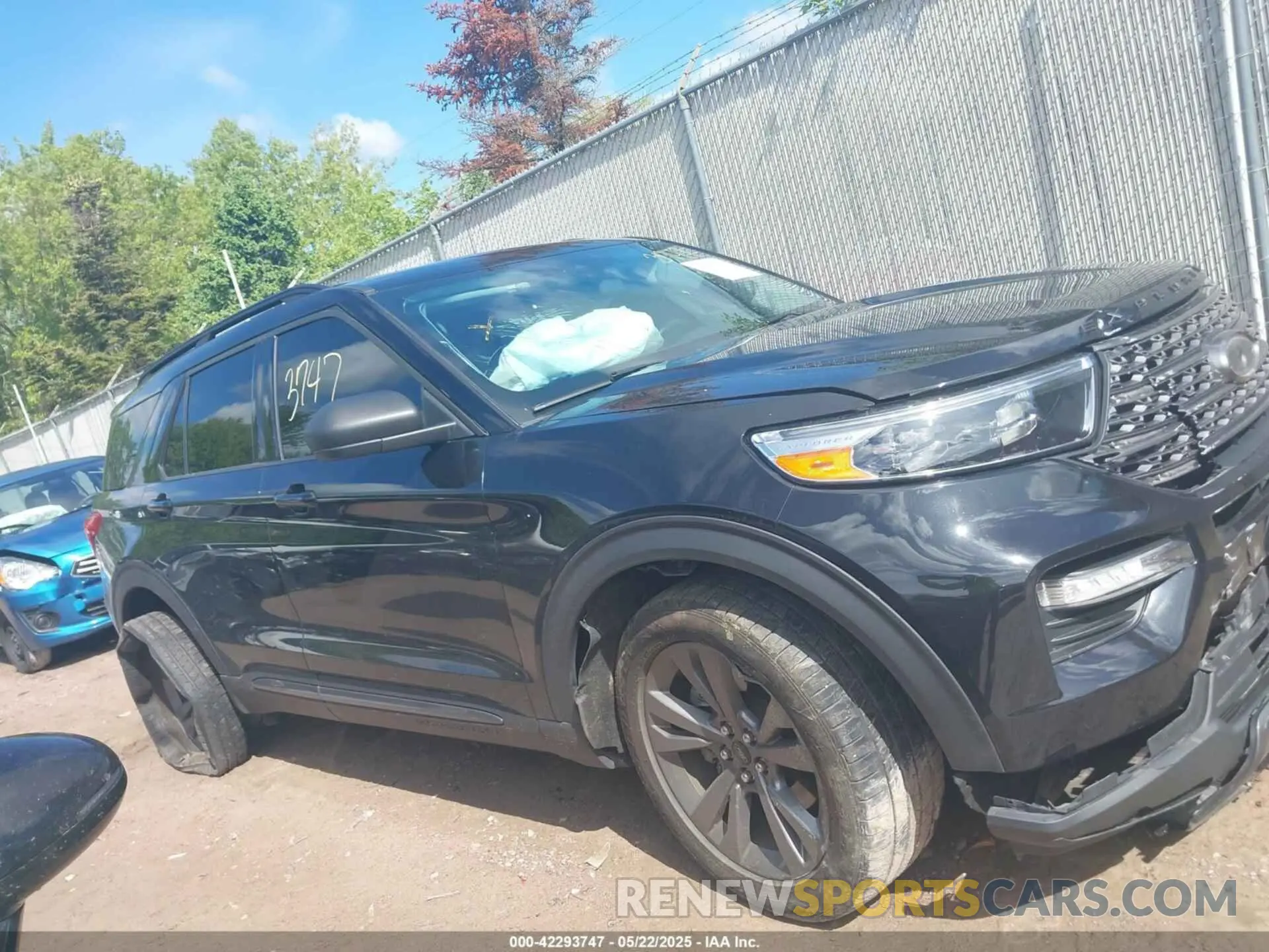 13 Фотография поврежденного автомобиля 1FMSK8DHXMGA28463 FORD EXPLORER 2021