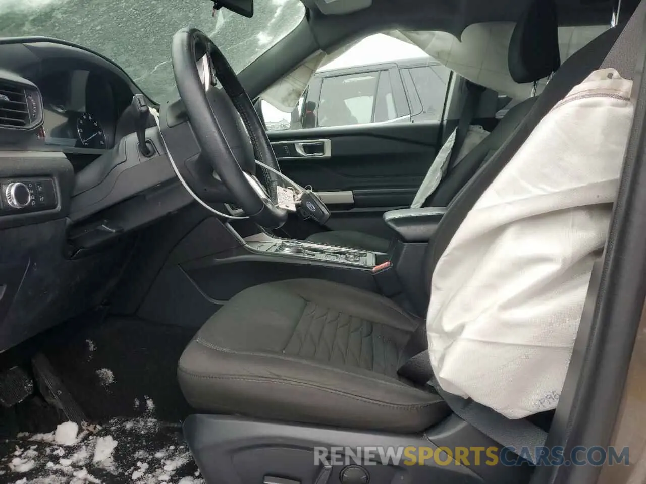 7 Photograph of a damaged car 1FMSK8DHXMGA54416 FORD EXPLORER 2021