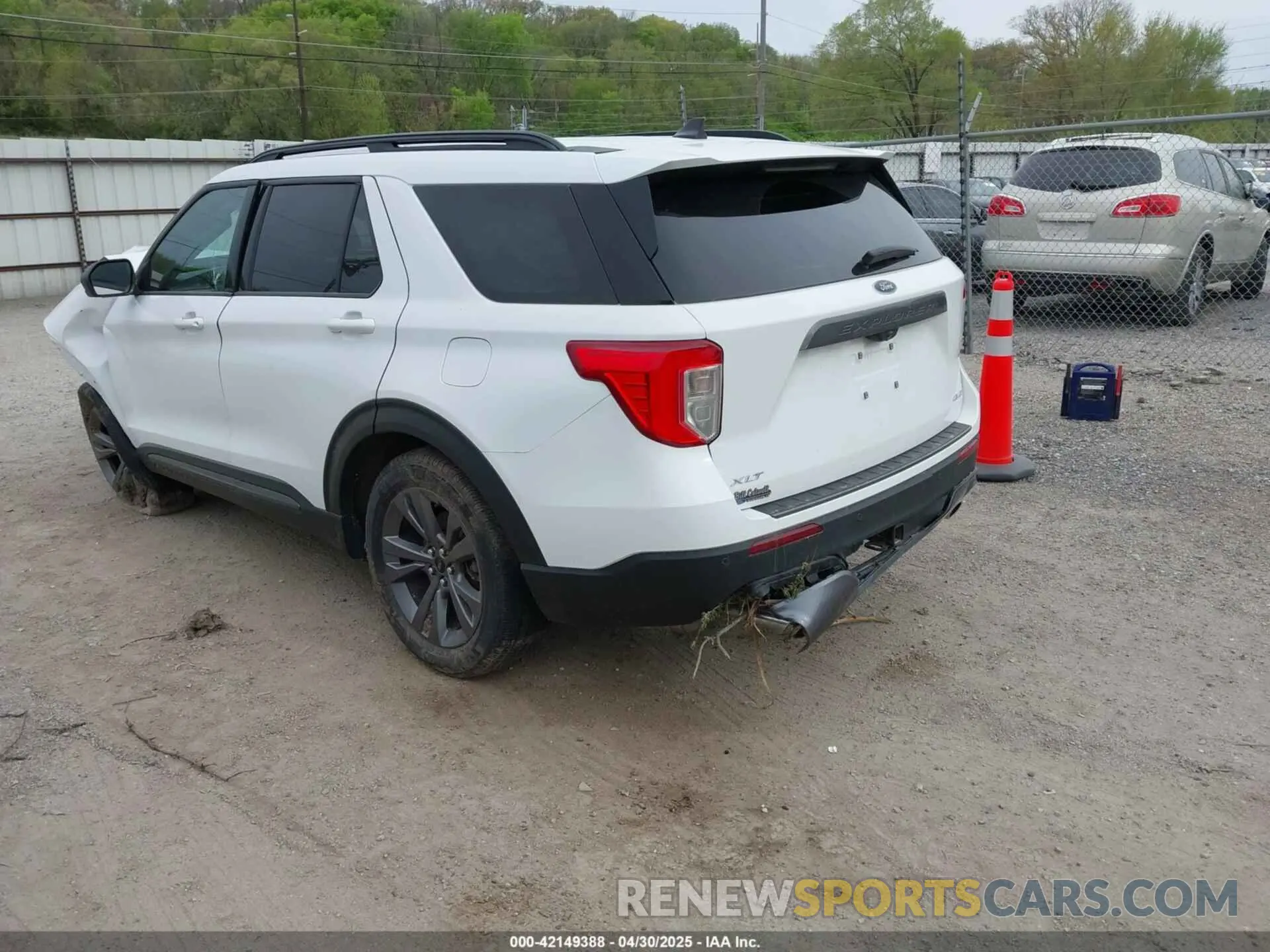 3 Photograph of a damaged car 1FMSK8DHXMGA89778 FORD EXPLORER 2021