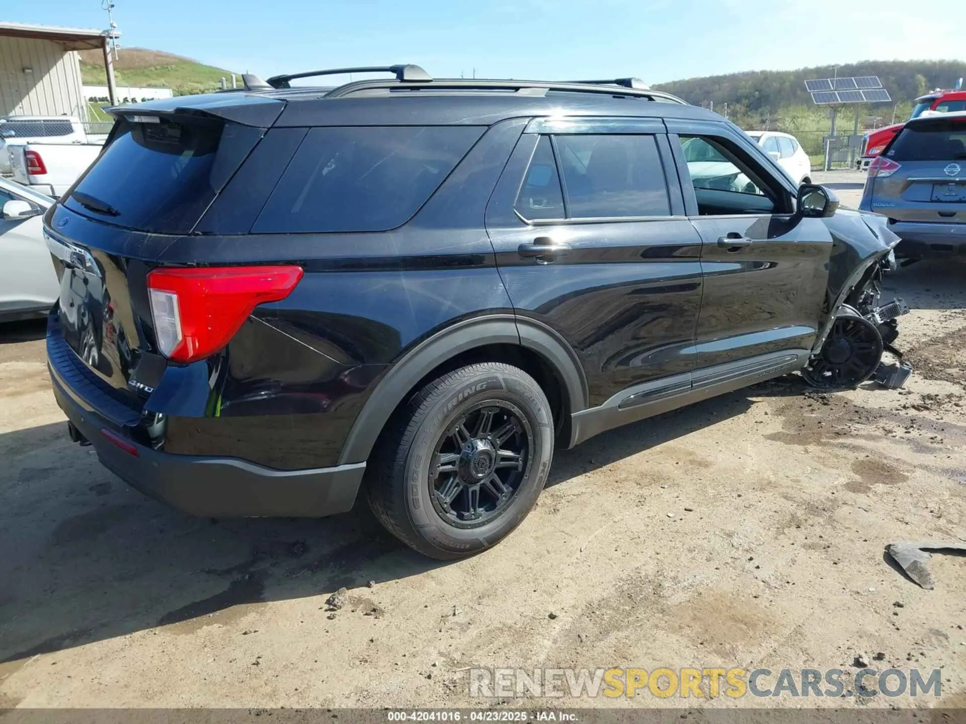 4 Photograph of a damaged car 1FMSK8DHXMGB40910 FORD EXPLORER 2021
