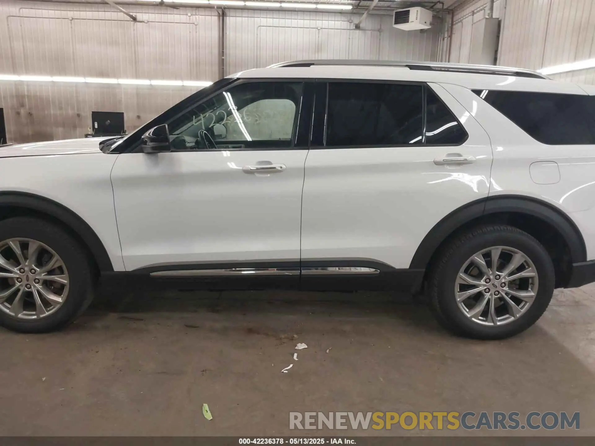 15 Фотография поврежденного автомобиля 1FMSK8FH0MGB07704 FORD EXPLORER 2021