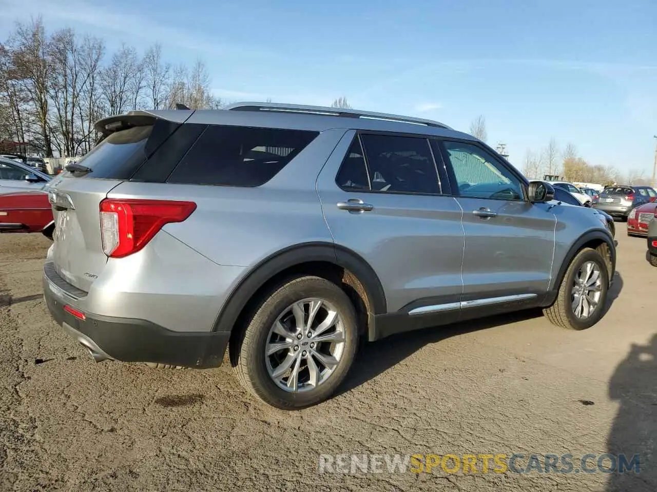 3 Photograph of a damaged car 1FMSK8FH1MGA85437 FORD EXPLORER 2021
