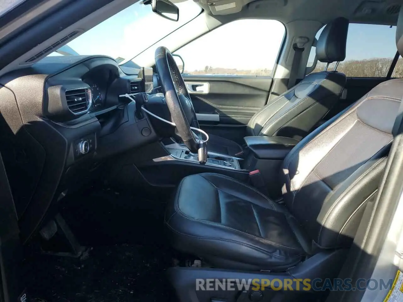 7 Photograph of a damaged car 1FMSK8FHXMGA88501 FORD EXPLORER 2021