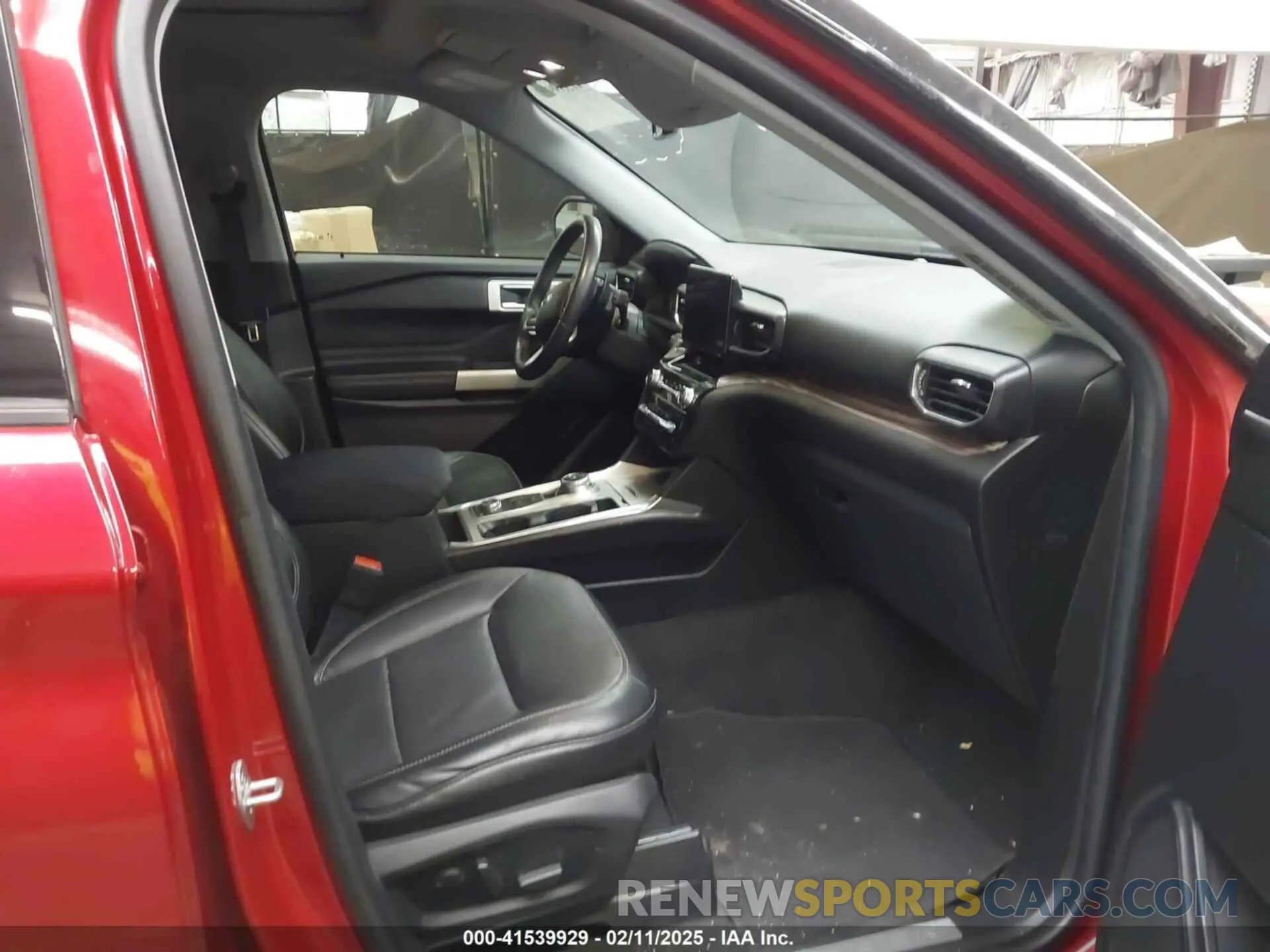 5 Photograph of a damaged car 1FMSK8FHXMGB44968 FORD EXPLORER 2021