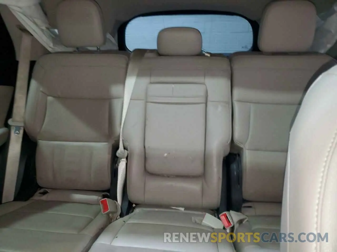 10 Photograph of a damaged car 1FMSK8FHXMGC14260 FORD EXPLORER 2021