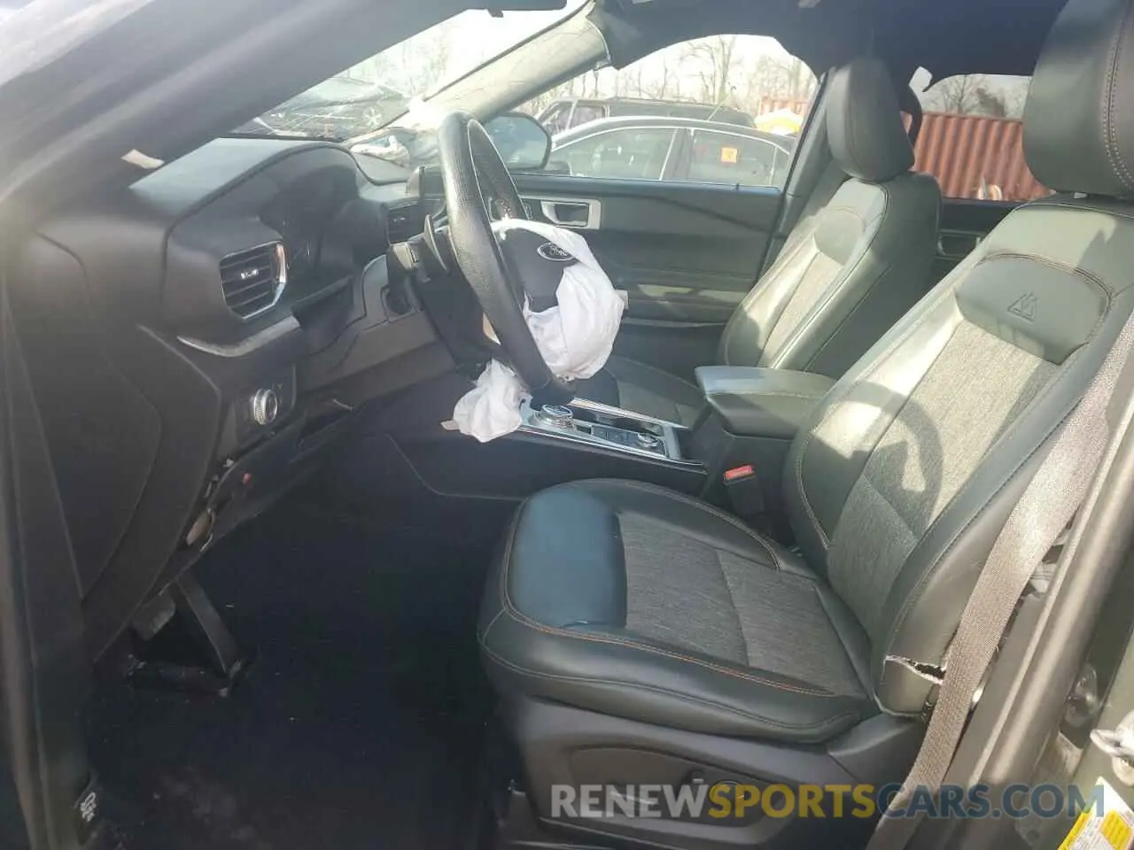 7 Photograph of a damaged car 1FMSK8JH4MGC09384 FORD EXPLORER 2021