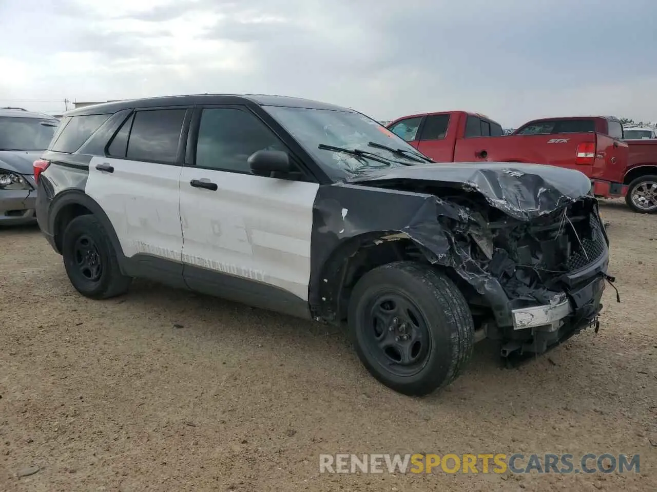 4 Photograph of a damaged car 1FM5K8AB2NGA58118 FORD EXPLORER 2022