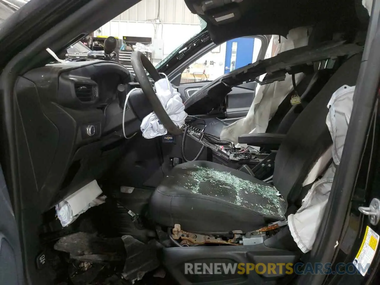 7 Фотография поврежденного автомобиля 1FM5K8AB5NGB81489 FORD EXPLORER 2022