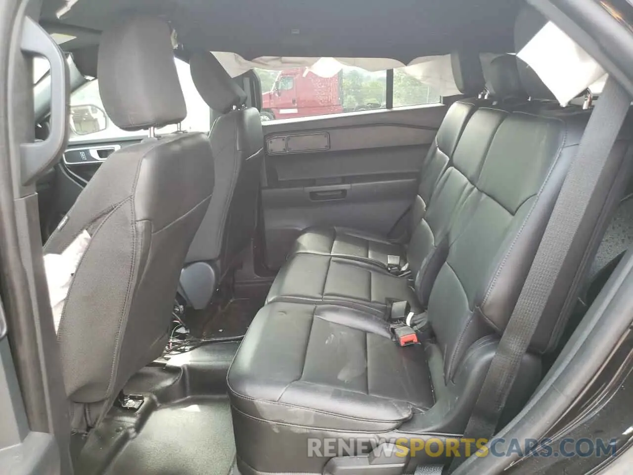 11 Photograph of a damaged car 1FM5K8AB8NGB75976 FORD EXPLORER 2022