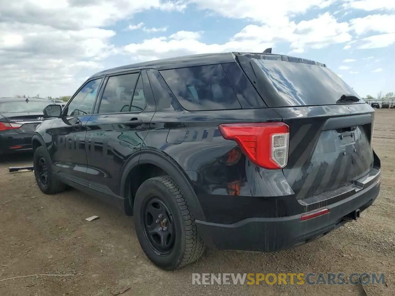 2 Photograph of a damaged car 1FM5K8ABXNGC43307 FORD EXPLORER 2022