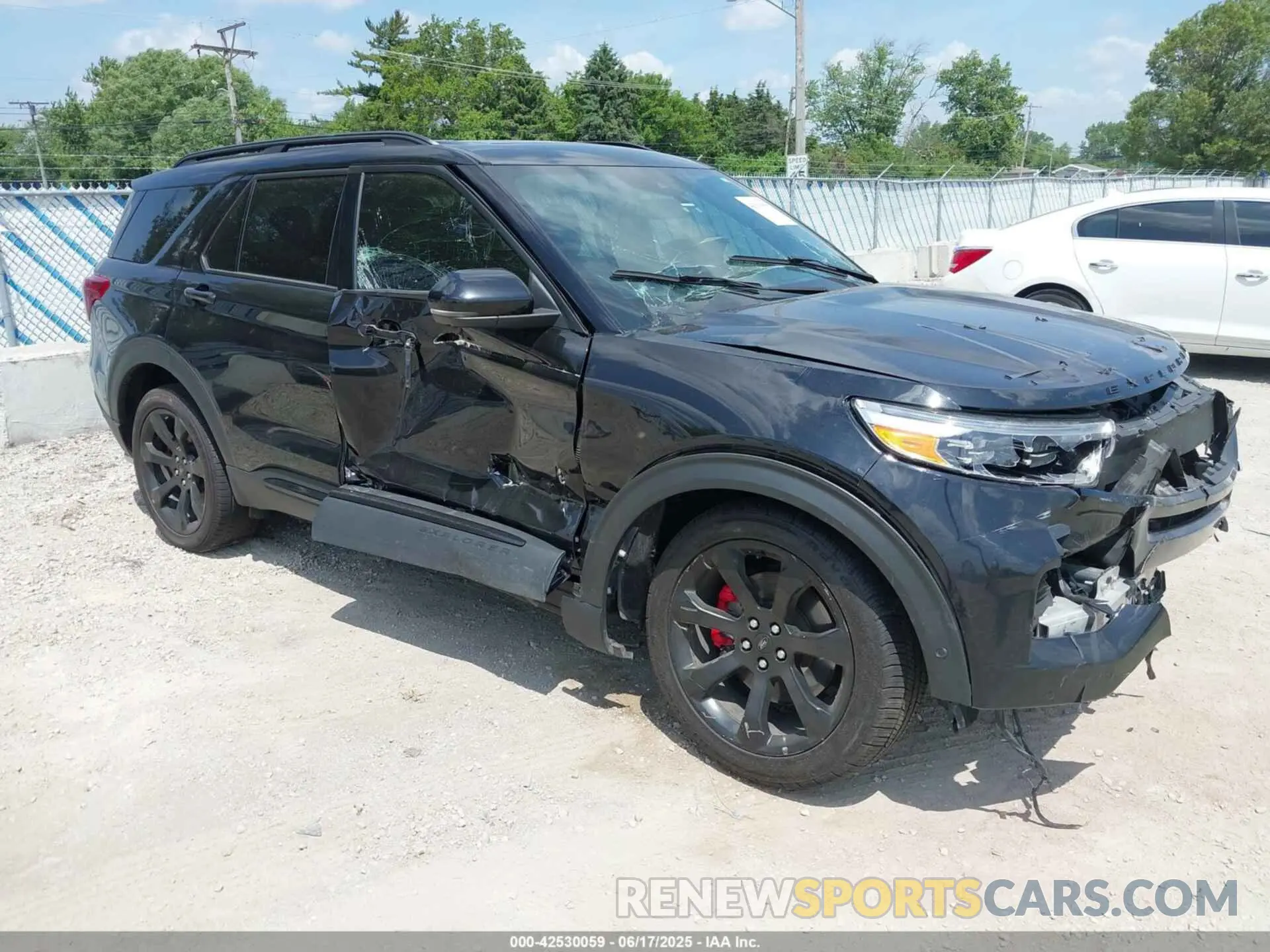 1 Photograph of a damaged car 1FM5K8GC2NGA60824 FORD EXPLORER 2022