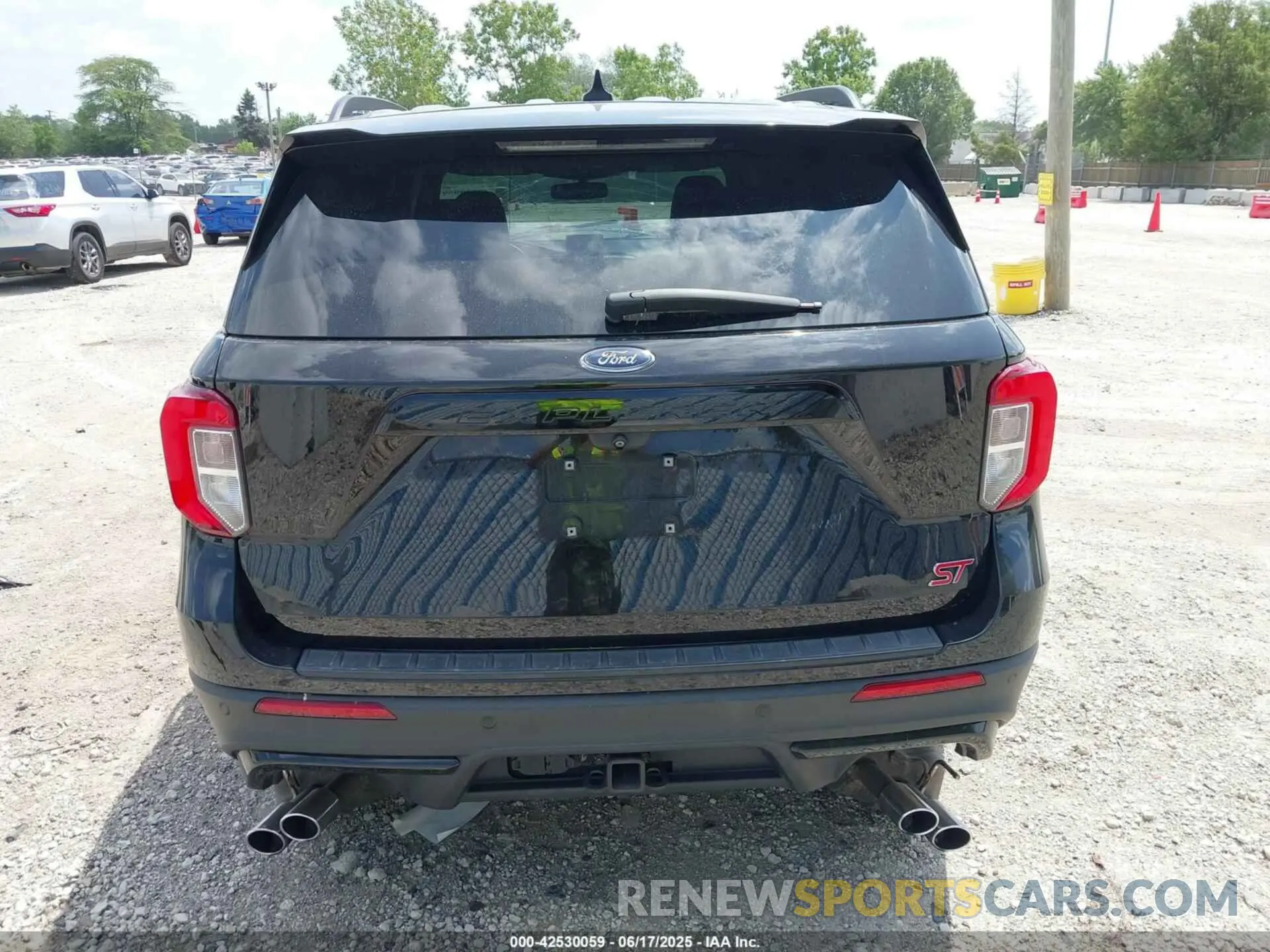 16 Photograph of a damaged car 1FM5K8GC2NGA60824 FORD EXPLORER 2022