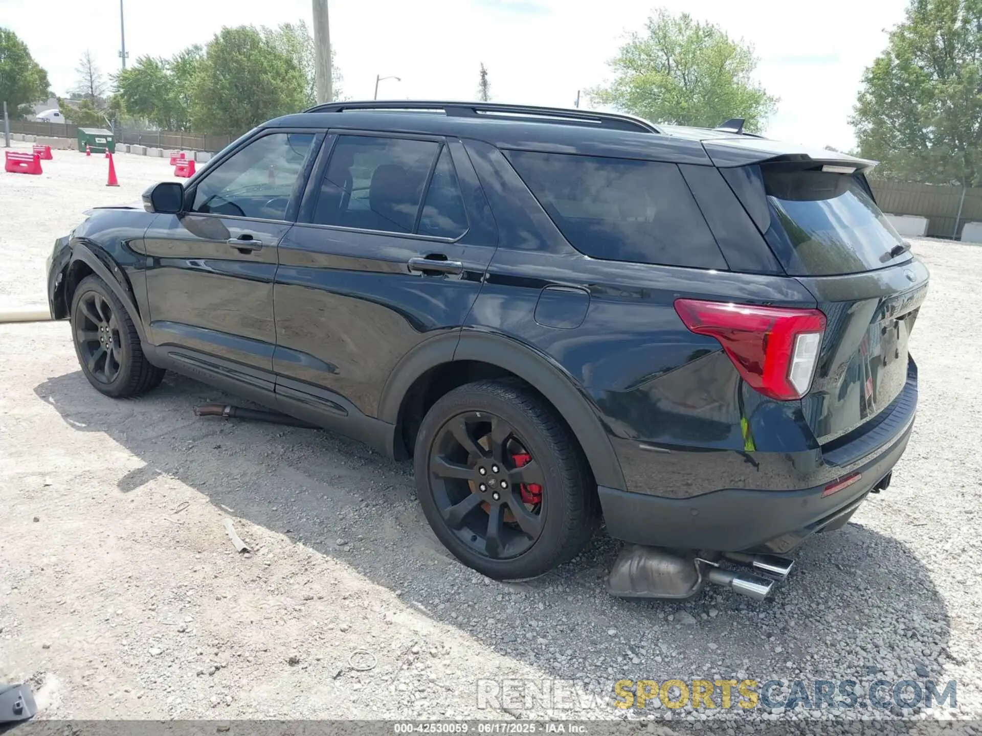 3 Photograph of a damaged car 1FM5K8GC2NGA60824 FORD EXPLORER 2022