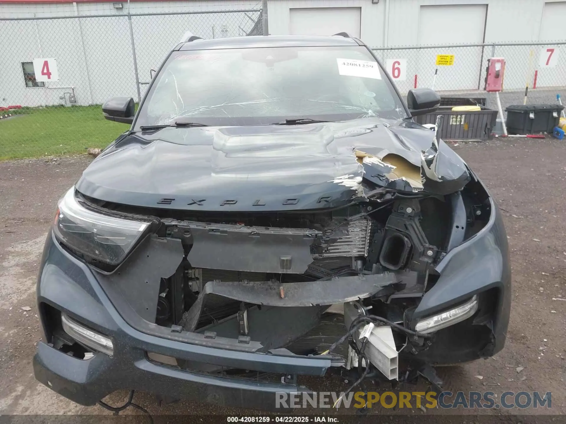 12 Photograph of a damaged car 1FM5K8GC2NGB82874 FORD EXPLORER 2022