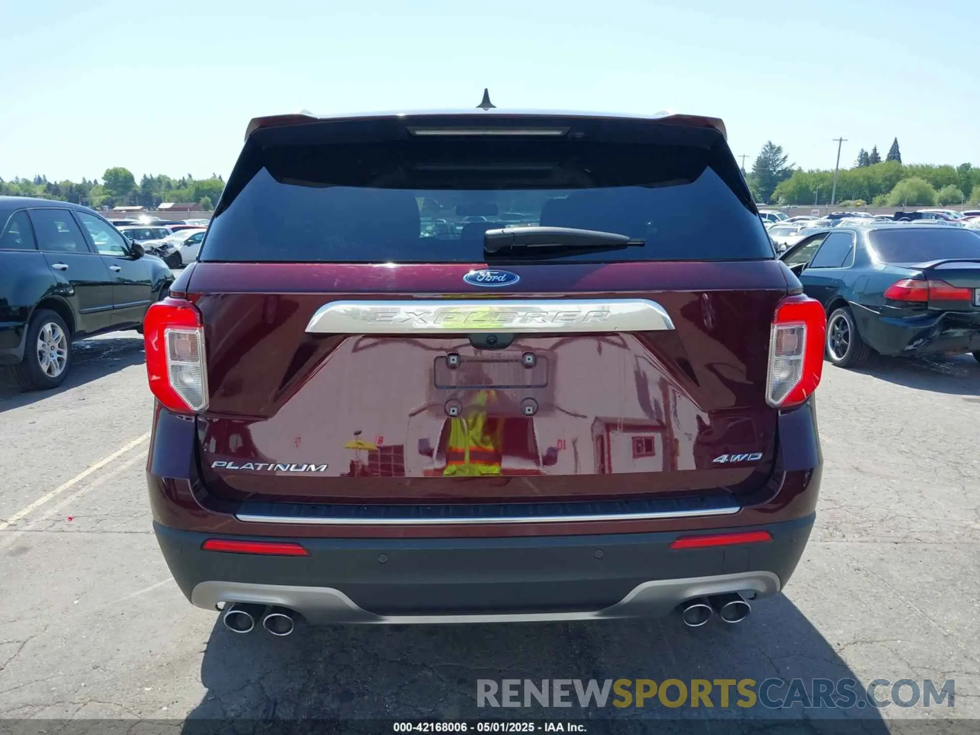 16 Photograph of a damaged car 1FM5K8HC7NGA22360 FORD EXPLORER 2022