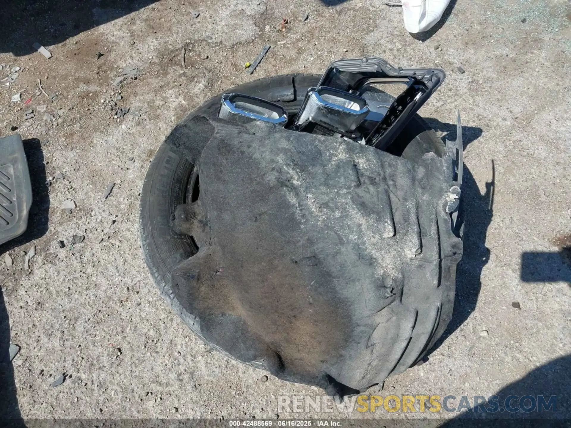 12 Фотография поврежденного автомобиля 1FM5K8LC7NGA25038 FORD EXPLORER 2022