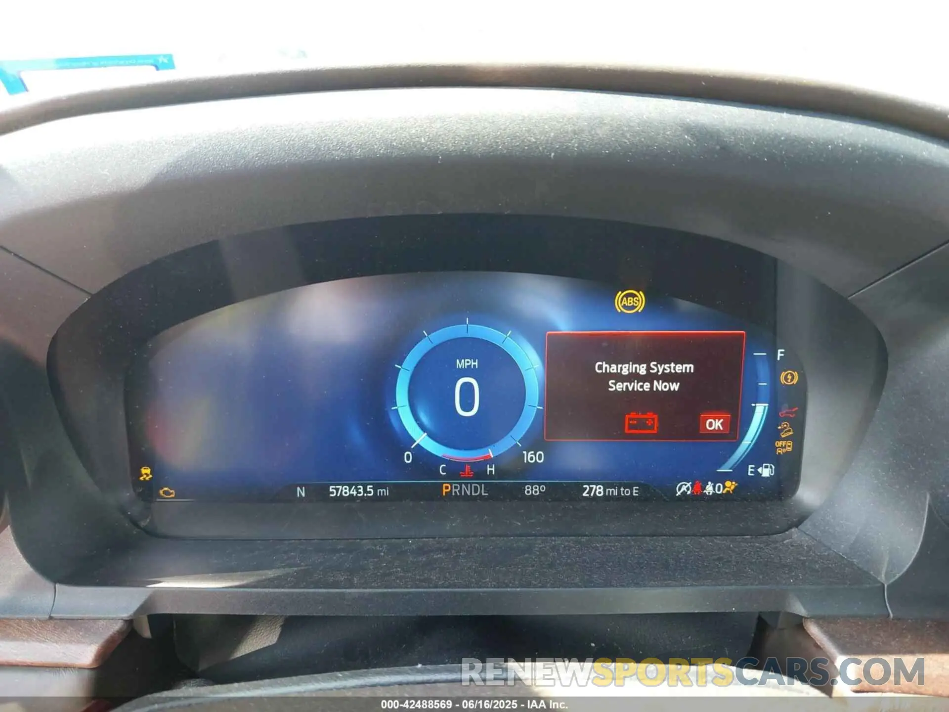7 Фотография поврежденного автомобиля 1FM5K8LC7NGA25038 FORD EXPLORER 2022