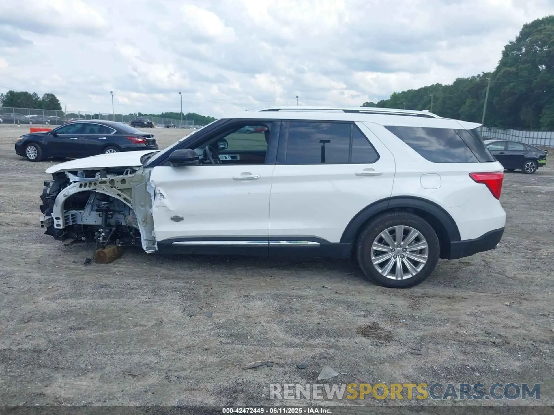 15 Photograph of a damaged car 1FM5K8LC9NGA81403 FORD EXPLORER 2022