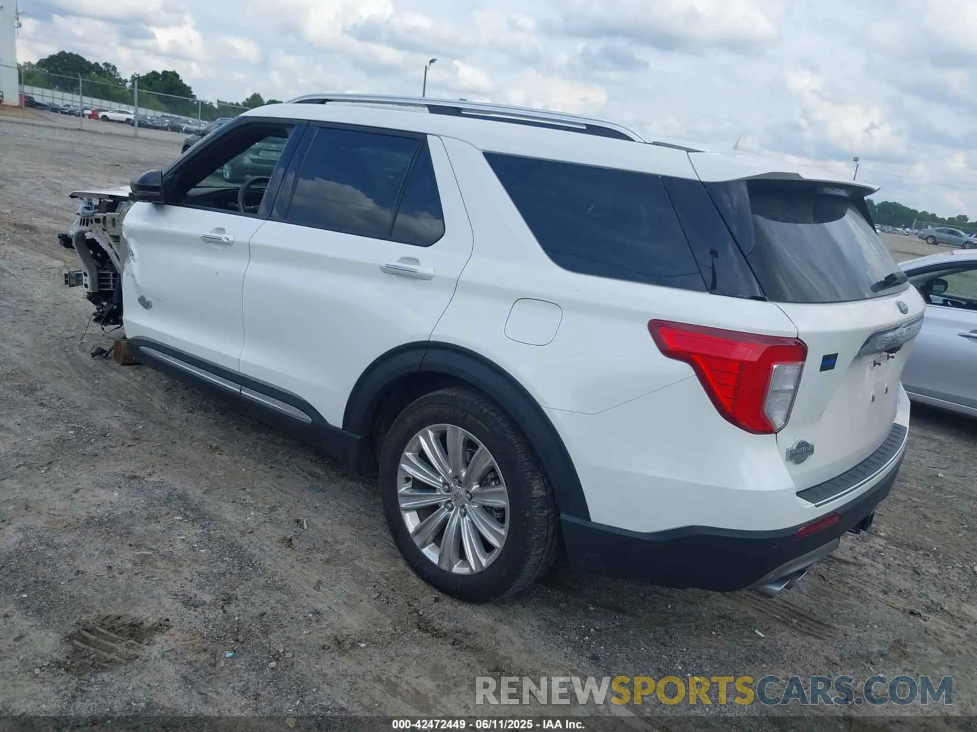 3 Photograph of a damaged car 1FM5K8LC9NGA81403 FORD EXPLORER 2022