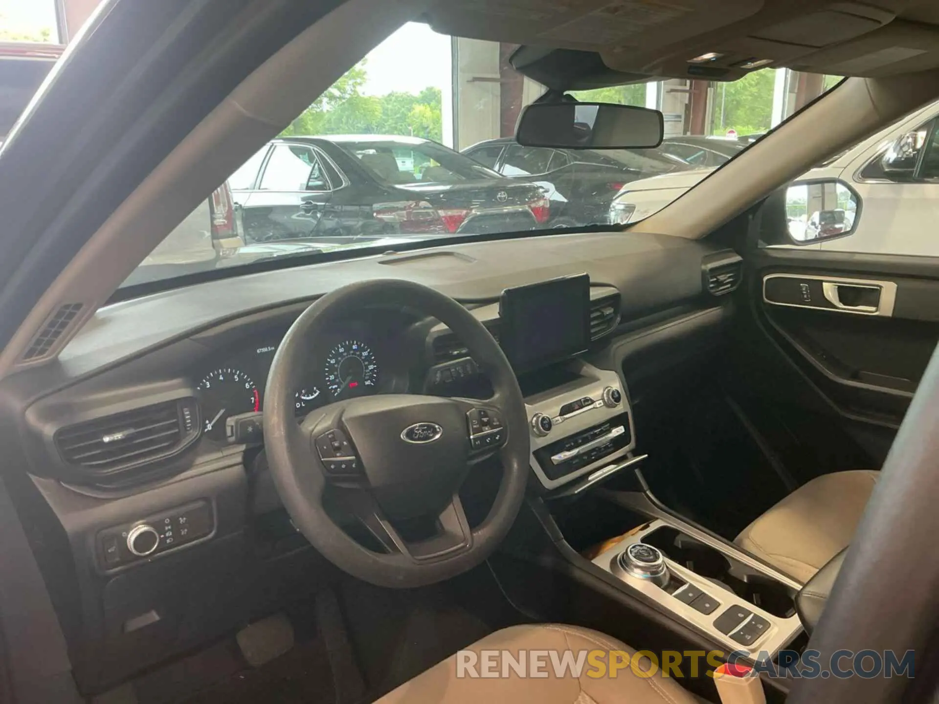 24 Photograph of a damaged car 1FMSK7BH1NGB75169 FORD EXPLORER 2022