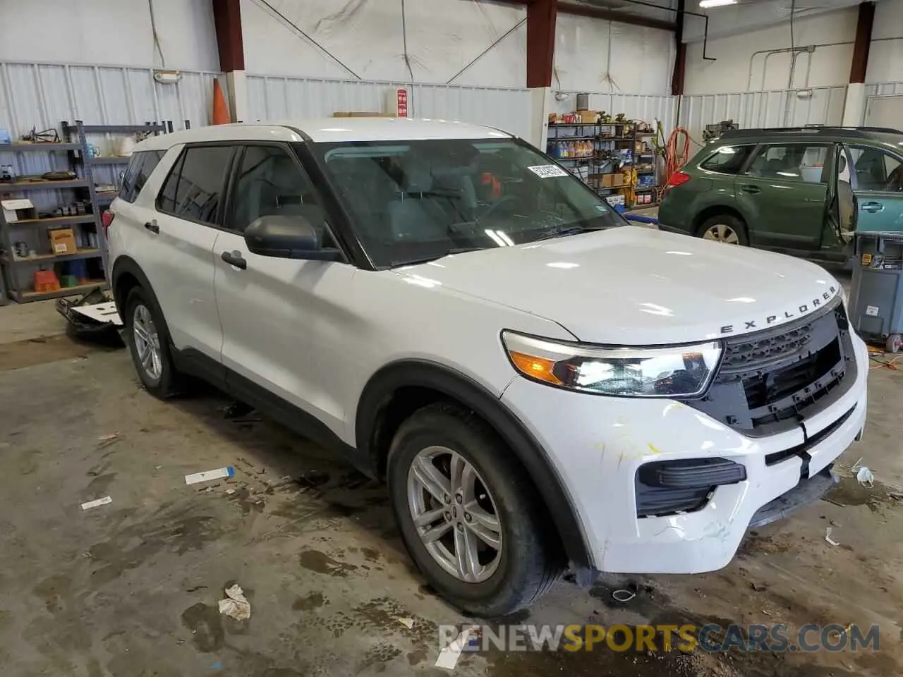4 Photograph of a damaged car 1FMSK7BH8NGA18125 FORD EXPLORER 2022
