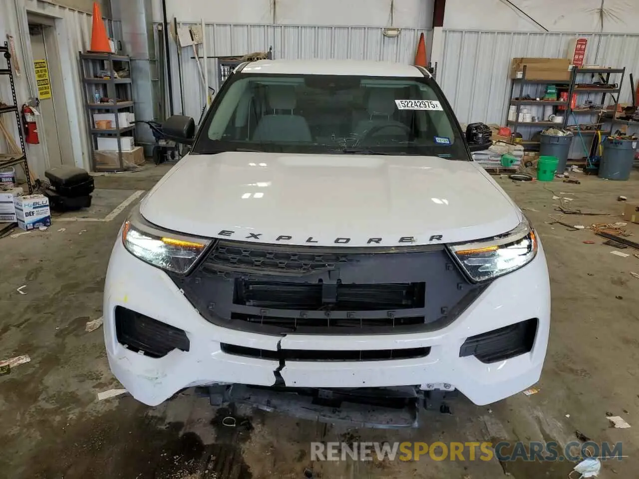 5 Photograph of a damaged car 1FMSK7BH8NGA18125 FORD EXPLORER 2022