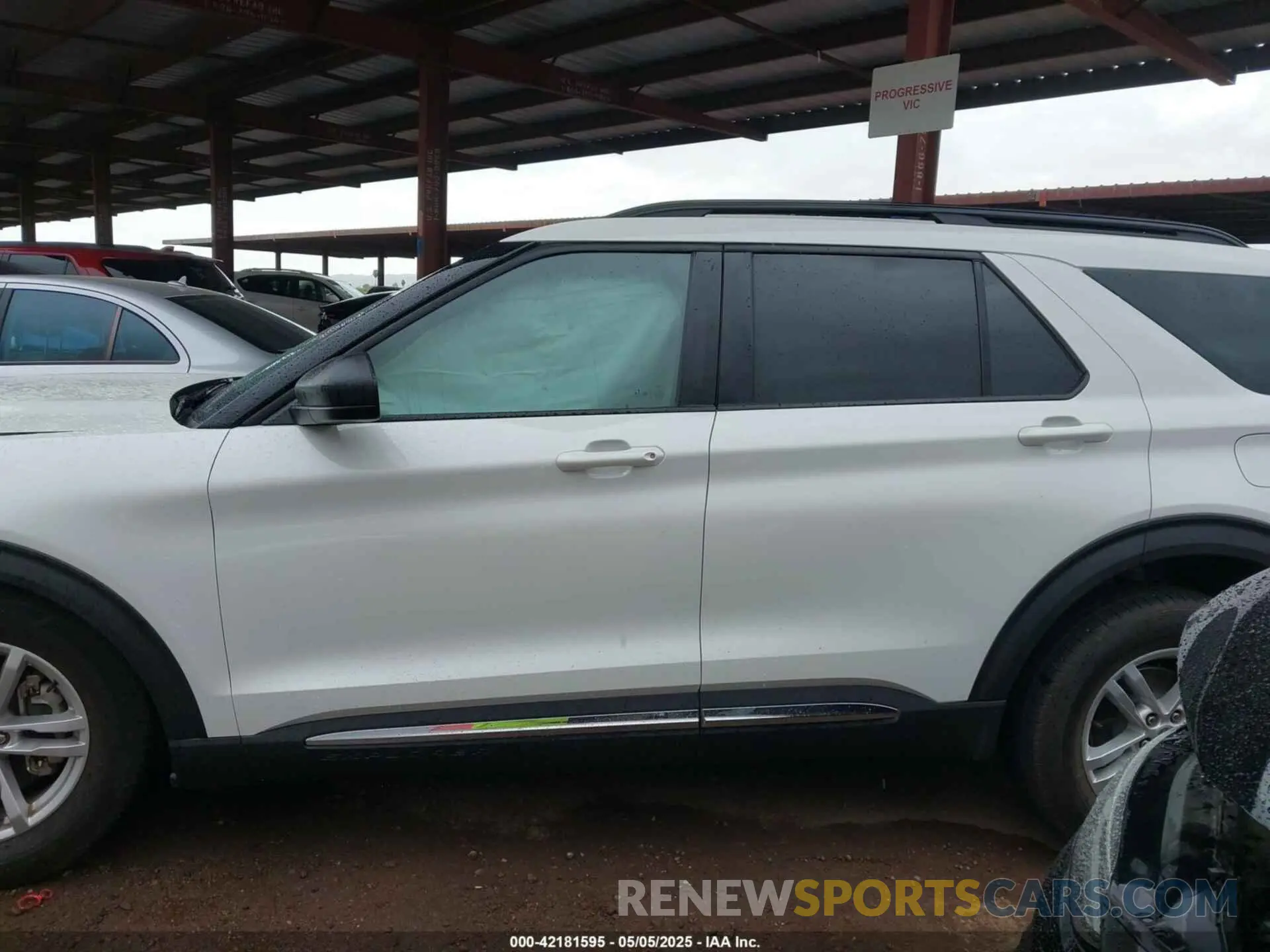 14 Photograph of a damaged car 1FMSK7DH0NGB25926 FORD EXPLORER 2022