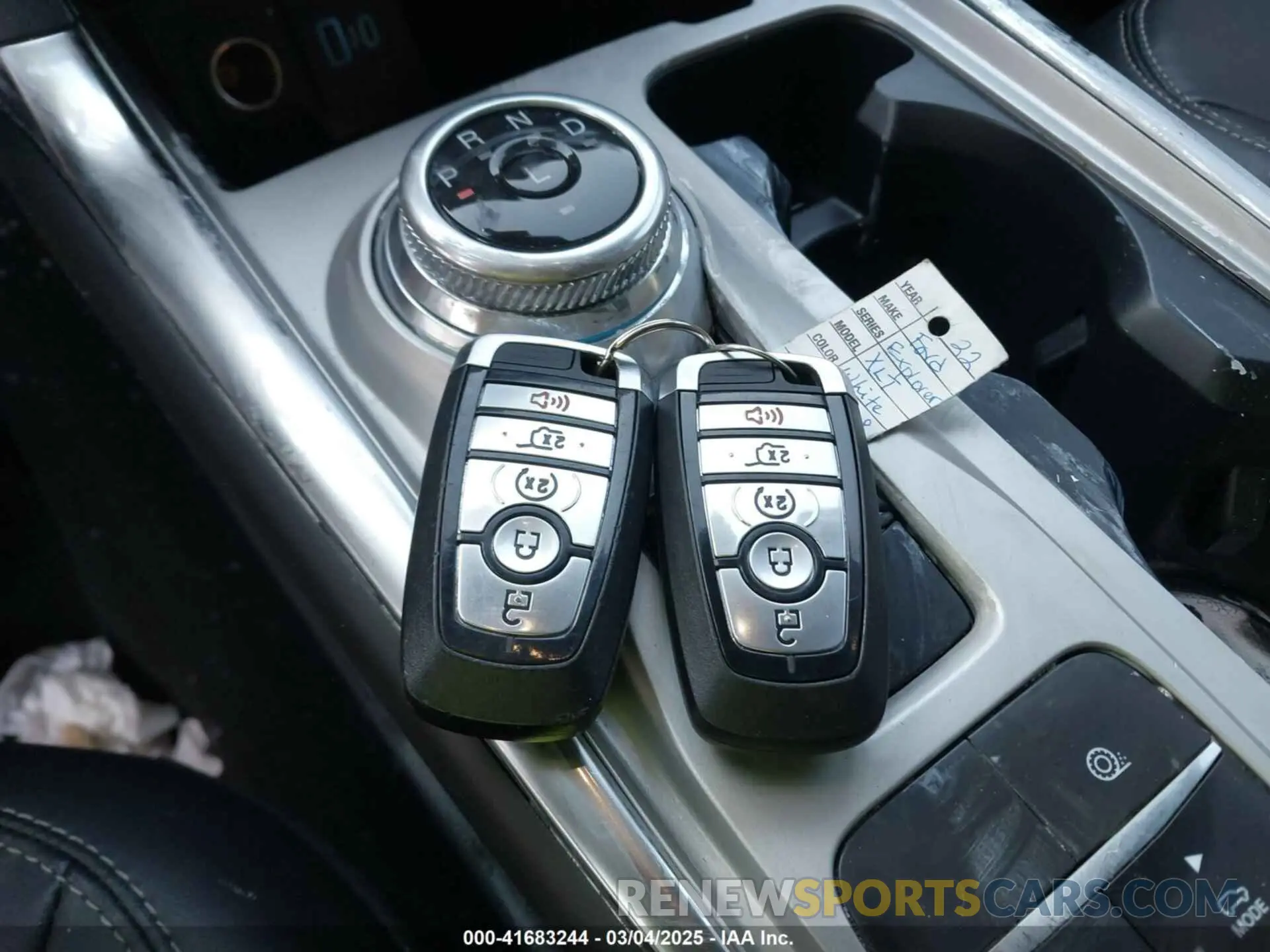 11 Photograph of a damaged car 1FMSK7DH1NGA36608 FORD EXPLORER 2022