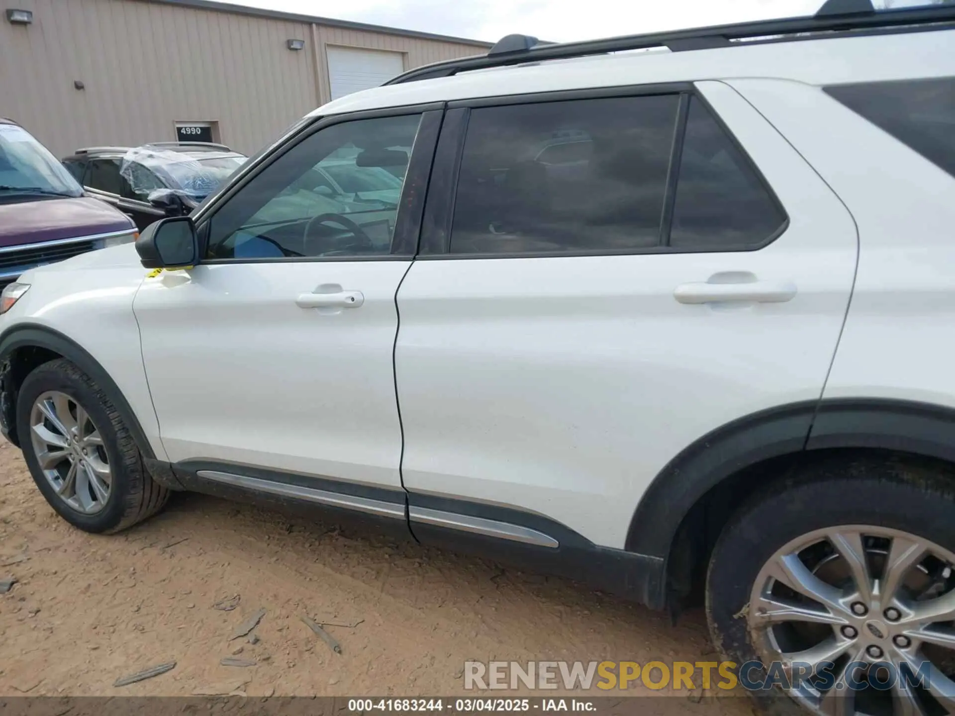 14 Photograph of a damaged car 1FMSK7DH1NGA36608 FORD EXPLORER 2022