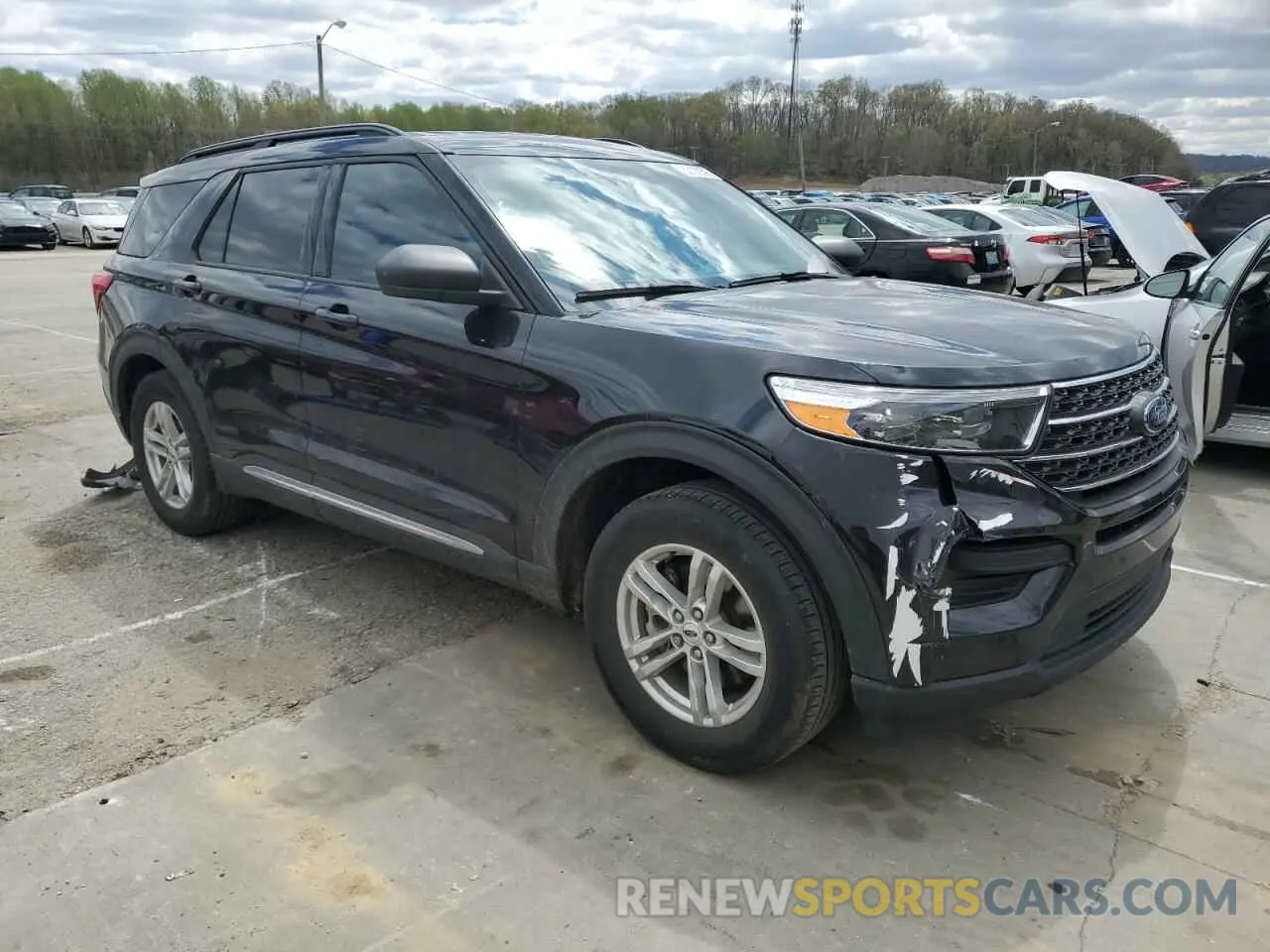 4 Photograph of a damaged car 1FMSK7DH2NGA12477 FORD EXPLORER 2022
