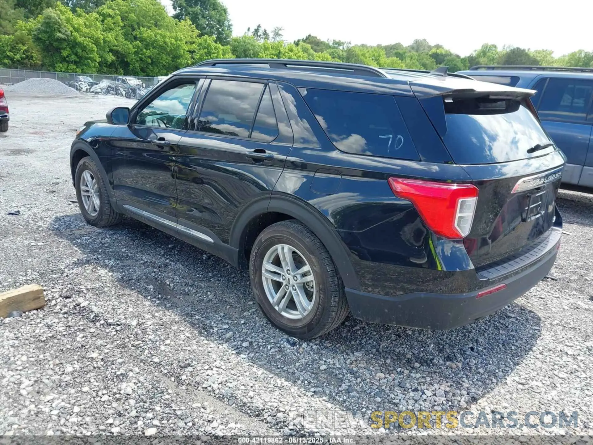 3 Фотография поврежденного автомобиля 1FMSK7DH2NGA60139 FORD EXPLORER 2022