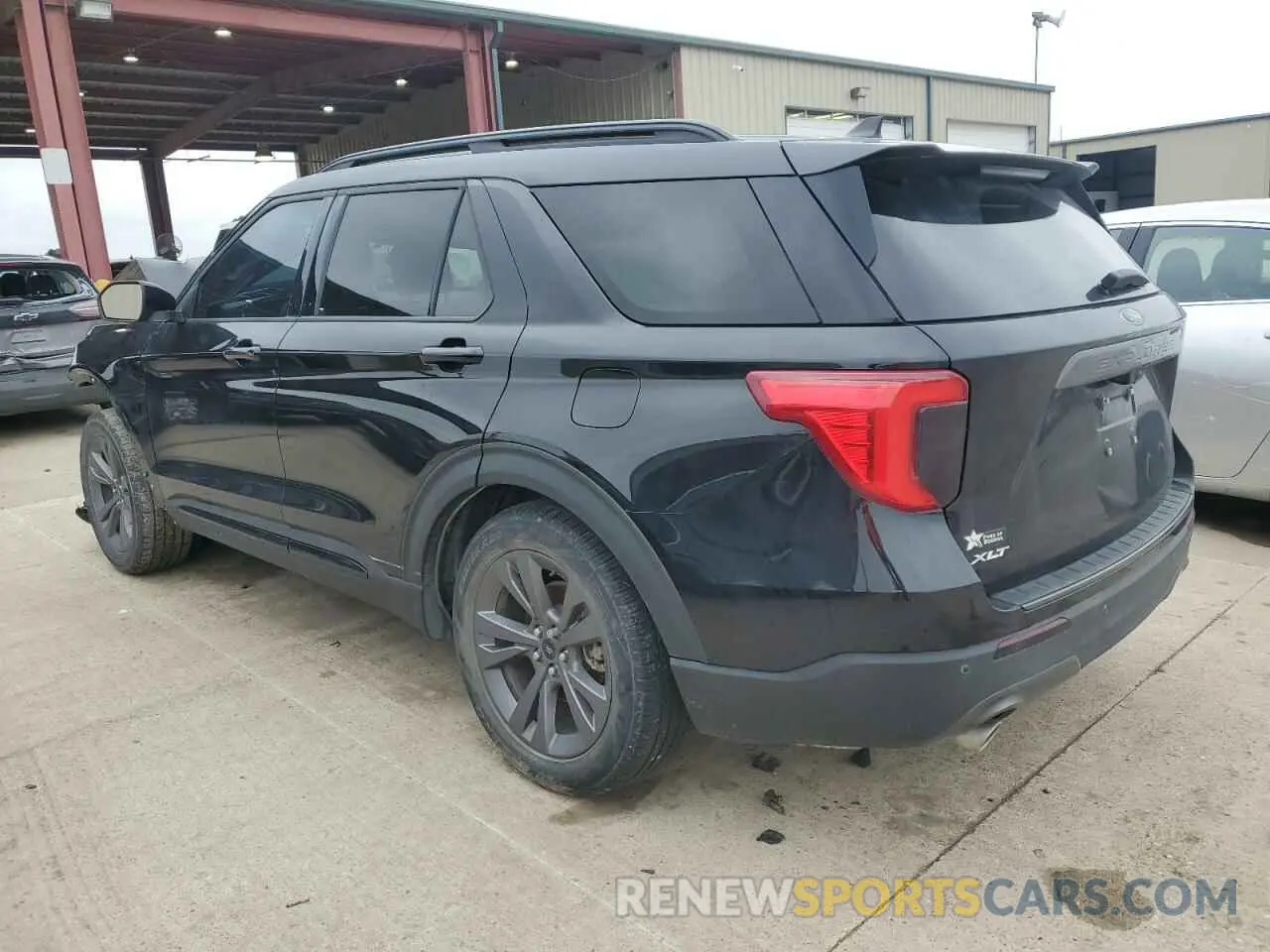 2 Photograph of a damaged car 1FMSK7DH3NGC42481 FORD EXPLORER 2022