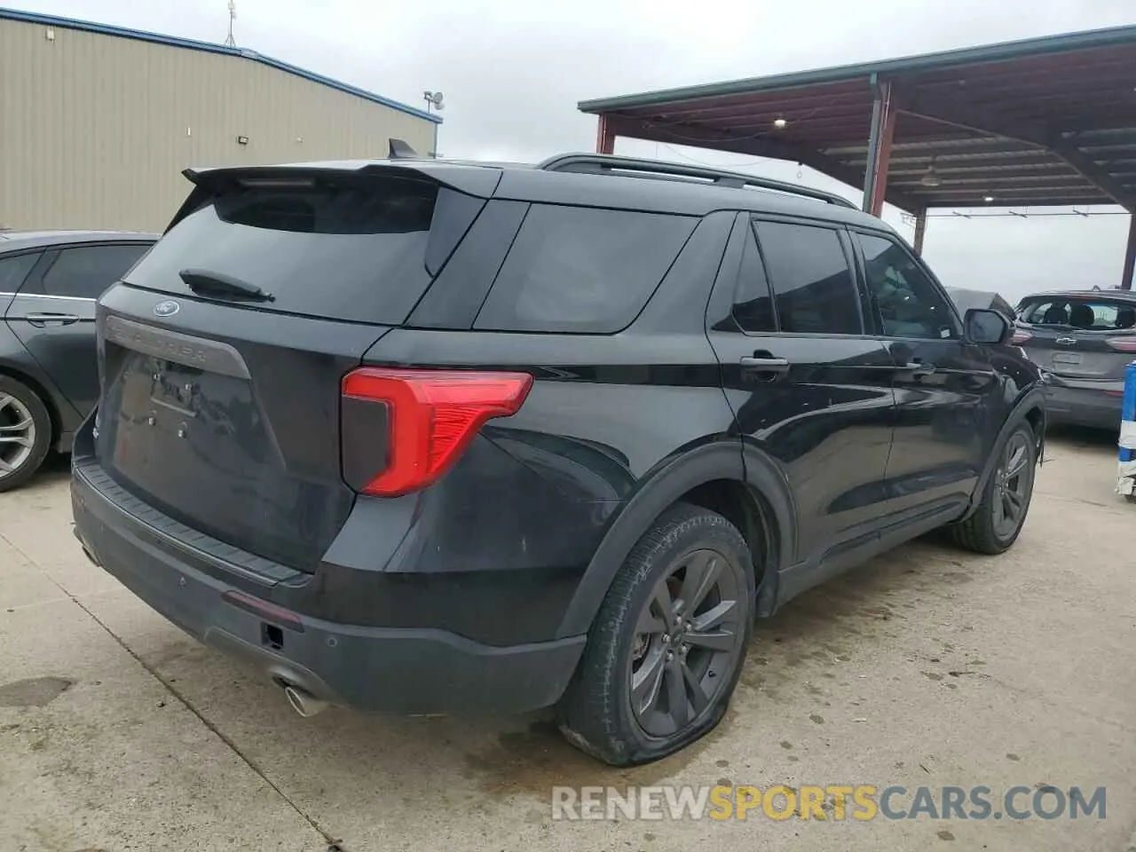 3 Photograph of a damaged car 1FMSK7DH3NGC42481 FORD EXPLORER 2022