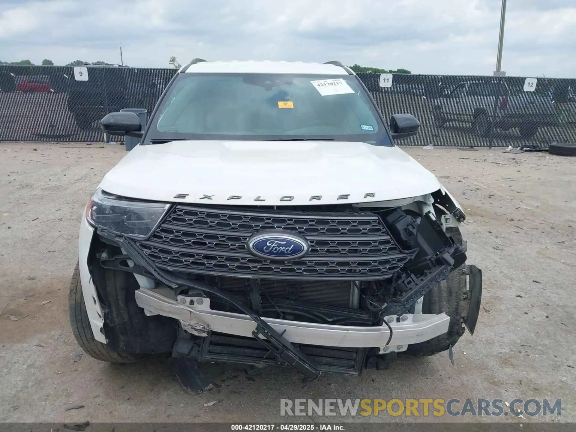 12 Фотография поврежденного автомобиля 1FMSK7DH5NGC47018 FORD EXPLORER 2022