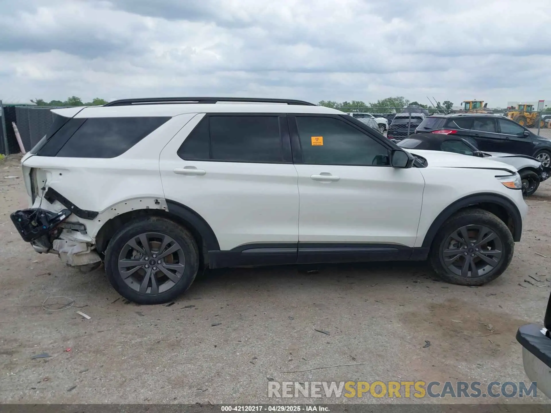 13 Фотография поврежденного автомобиля 1FMSK7DH5NGC47018 FORD EXPLORER 2022