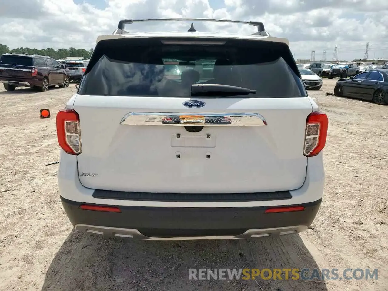 6 Photograph of a damaged car 1FMSK7DH6NGB06149 FORD EXPLORER 2022