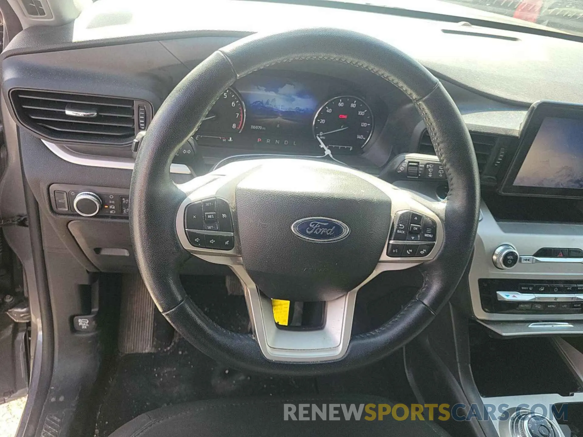 21 Фотография поврежденного автомобиля 1FMSK7DH7NGA26827 FORD EXPLORER 2022