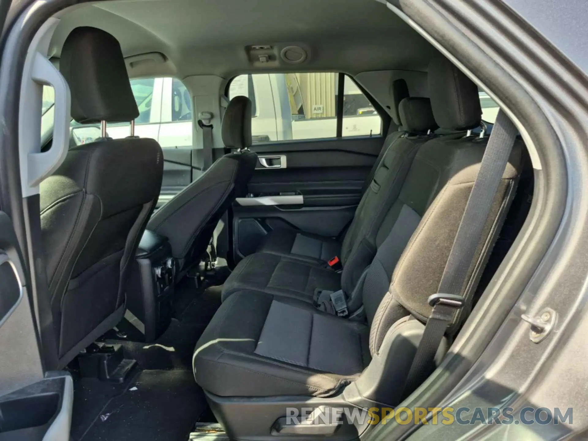 3 Фотография поврежденного автомобиля 1FMSK7DH7NGA26827 FORD EXPLORER 2022