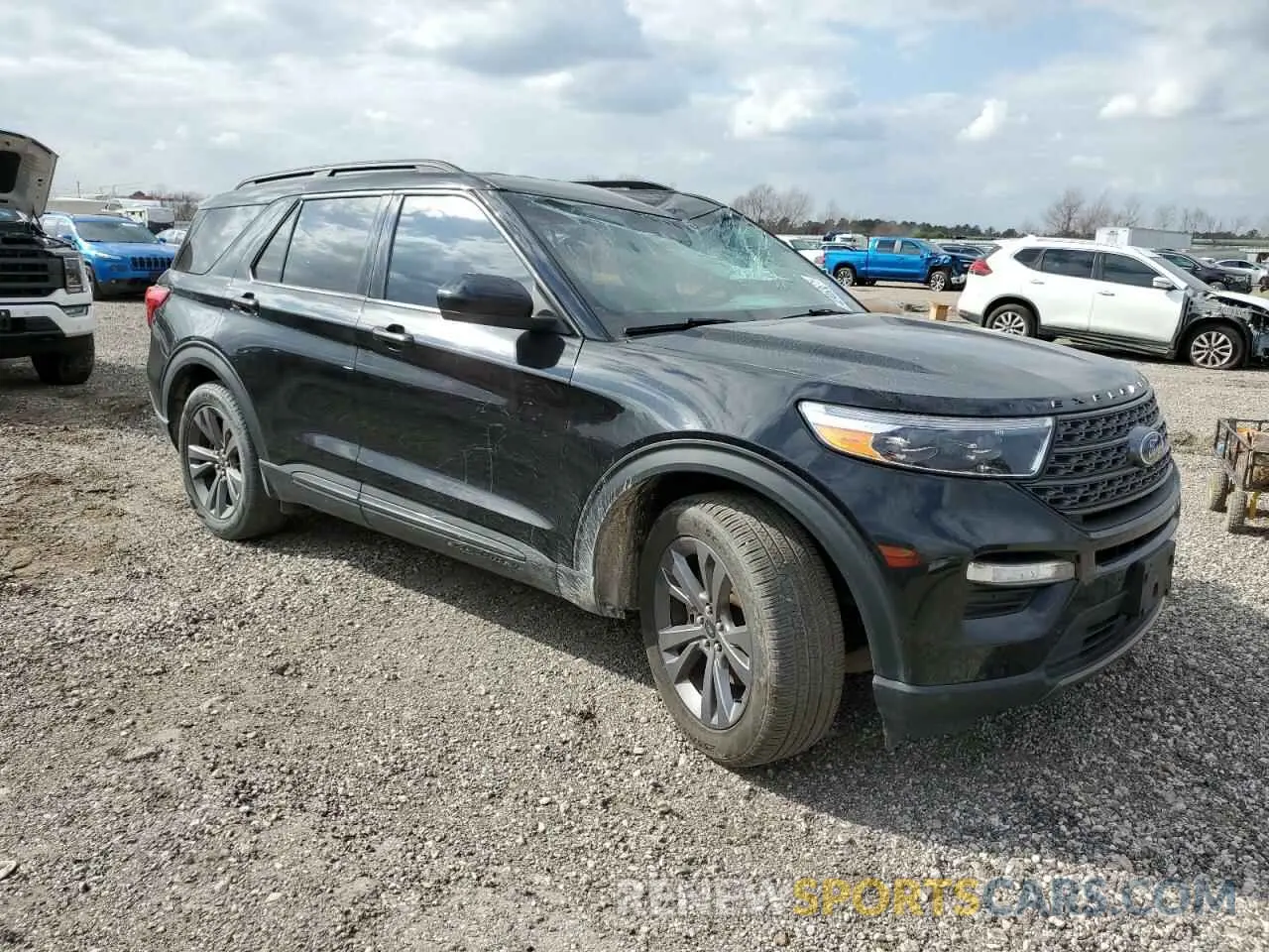 4 Photograph of a damaged car 1FMSK7DH7NGA87675 FORD EXPLORER 2022