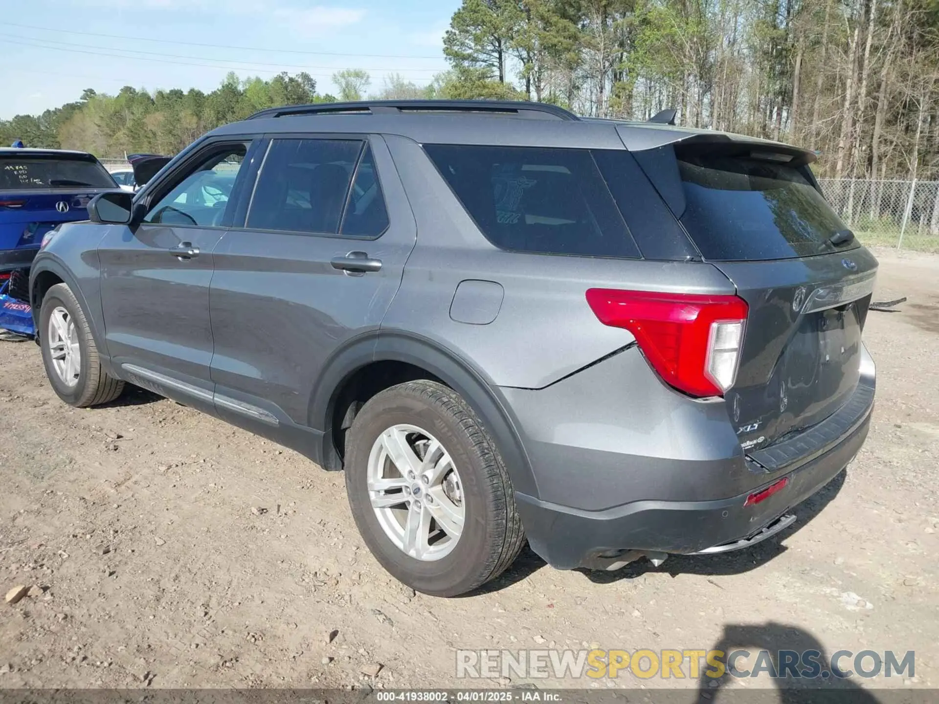 3 Photograph of a damaged car 1FMSK7DH7NGC00976 FORD EXPLORER 2022