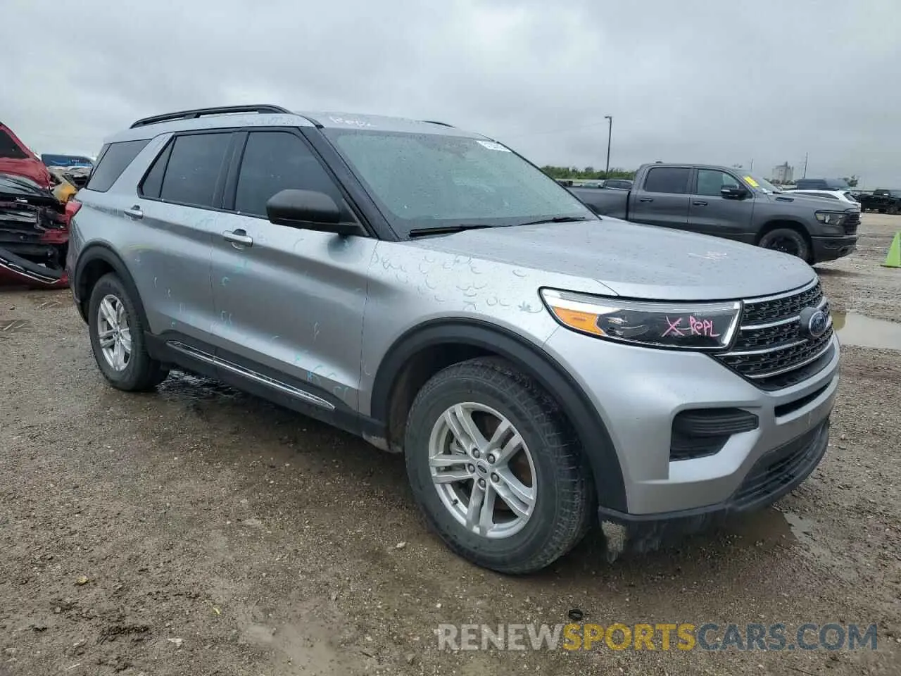 4 Photograph of a damaged car 1FMSK7DH8NGA81304 FORD EXPLORER 2022