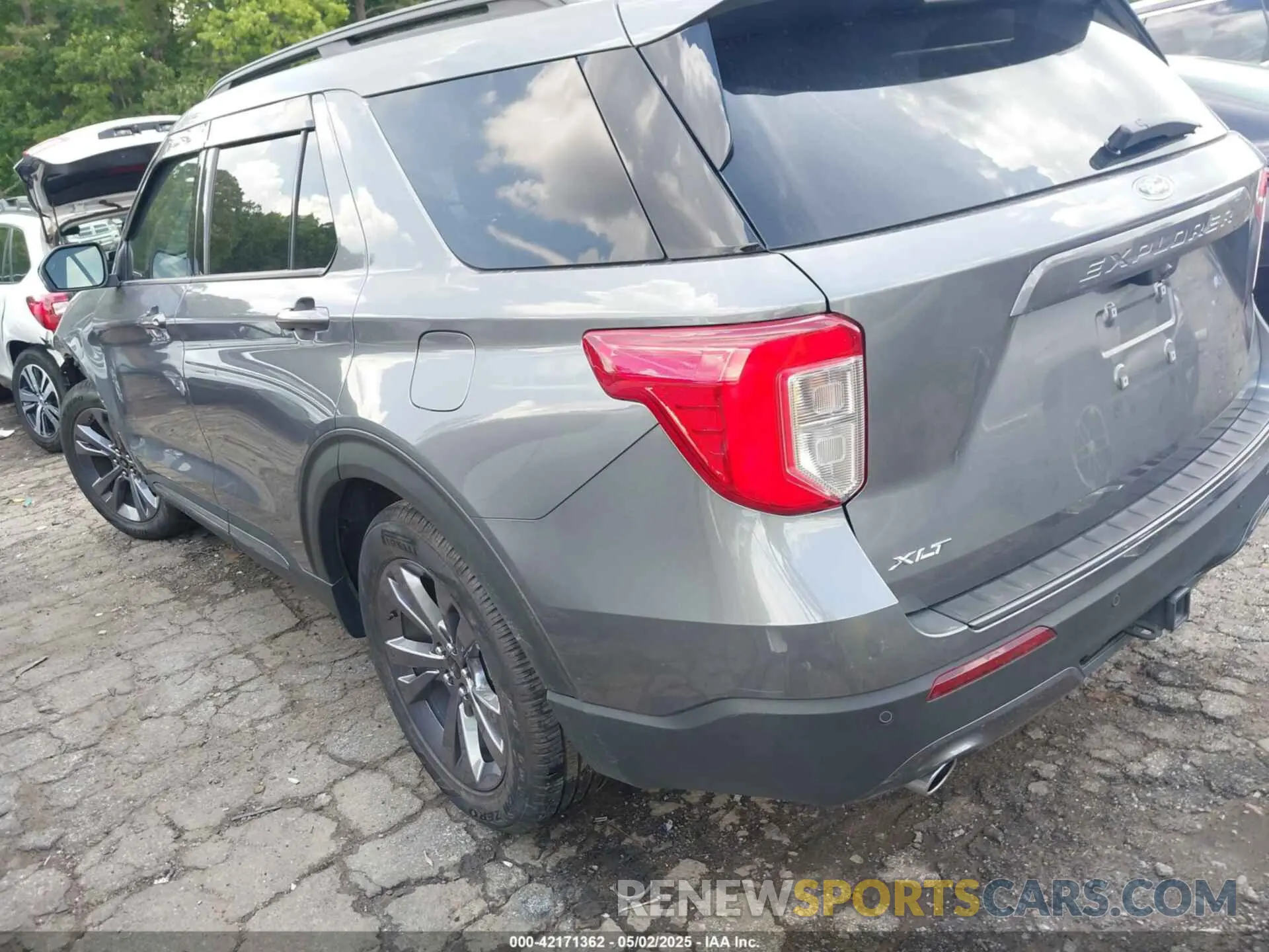 3 Фотография поврежденного автомобиля 1FMSK7DH8NGB12227 FORD EXPLORER 2022