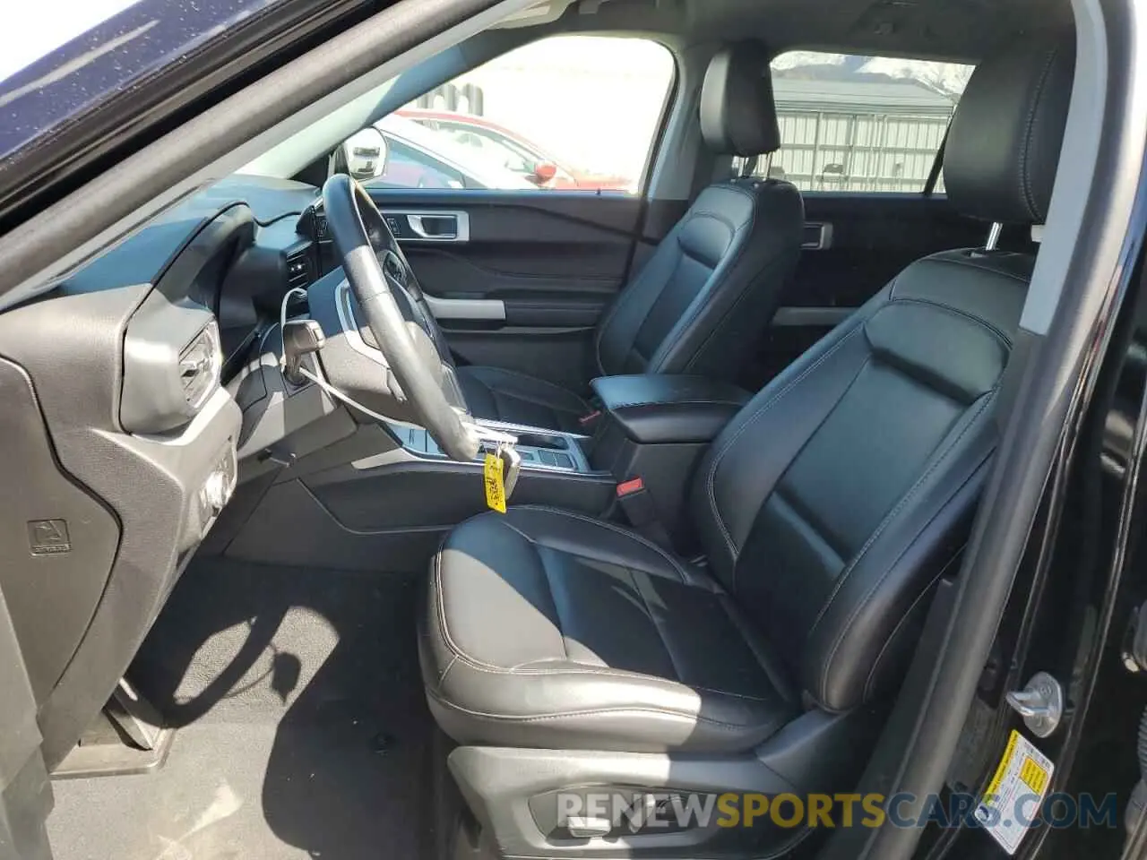7 Фотография поврежденного автомобиля 1FMSK7DH8NGB68782 FORD EXPLORER 2022